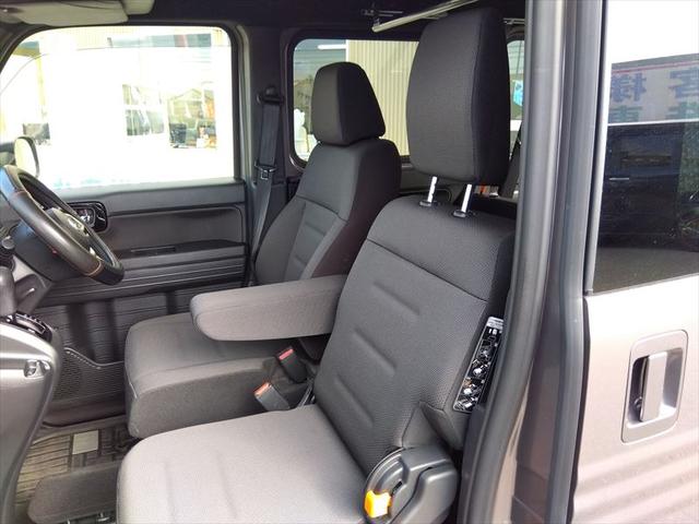 Ｎ－ＶＡＮ＋スタイル ファン・ホンダセンシング☆衝突軽減ブレーキ☆禁煙車☆　４ＷＤ☆ナビ☆Ｂｌｕｅｔｏｏｔｈ☆バックカメラ☆ＥＴＣ☆スマートキー☆プッシュスタート☆ＬＥＤヘッドライト＆フォグランプ☆オートライト☆オートハイビーム☆アダプディブクルーズコントロール☆試乗ＯＫ☆（9枚目）