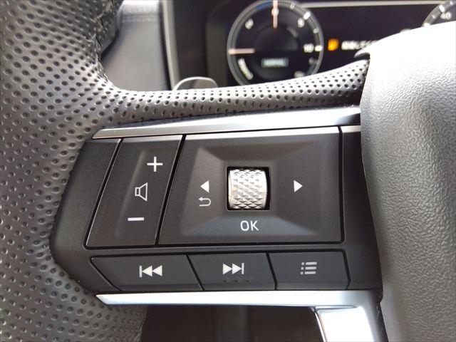 アウトランダーＰＨＥＶ Ｇ☆マイパイロット☆電動テールゲート☆禁煙車☆５人乗り☆　４ＷＤ☆９インチナビ☆Ｂｌｕｅｔｏｏｔｈ☆アラウンドビューモニター☆パワーシート☆シートヒーター☆ステアリングヒーター☆衝突軽減ブレーキ☆ブラインドスポットモニター☆ＬＥＤヘッドライト☆試乗ＯＫ☆（33枚目）