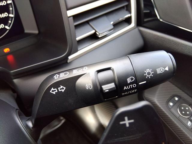 アウトランダーＰＨＥＶ Ｇ☆マイパイロット☆電動テールゲート☆禁煙車☆５人乗り☆　４ＷＤ☆９インチナビ☆Ｂｌｕｅｔｏｏｔｈ☆アラウンドビューモニター☆パワーシート☆シートヒーター☆ステアリングヒーター☆衝突軽減ブレーキ☆ブラインドスポットモニター☆ＬＥＤヘッドライト☆試乗ＯＫ☆（36枚目）