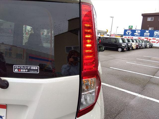 ルーミー Ｘ☆スマートアシスト☆車線逸脱警報☆誤発進抑制☆禁煙車☆　ナビ☆Ｂｌｕｅｔｏｏｔｈ☆ドライブレコーダー☆ＥＴＣ☆バックカメラ☆パワースライドドア☆コーナーセンサー☆スマートキー☆プッシュスタート☆オートライト☆アイドリングストップ☆衝突軽減ブレーキ☆試乗ＯＫ（25枚目）