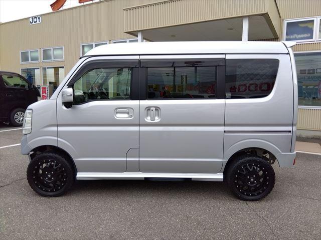 スクラムワゴン ＰＺターボ　スペシャル☆リフトＵＰ☆禁煙車☆走行４．７万ｋｍ　ナビ☆ＴＶ☆Ｂｌｕｅｔｏｏｔｈ☆バックカメラ☆両側パワースライドドア☆オートステップ☆リフトＵＰ☆ショートバンパー☆オープンカントリータイヤ１５ＡＷ☆革調シートカバー☆デジタルインナーミラー☆試乗ＯＫ（17枚目）