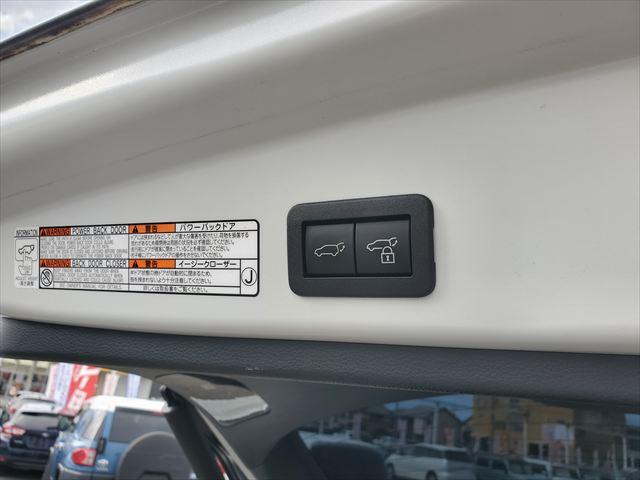 カローラクロス ハイブリッド　Ｚ☆プリクラッシュセーフティ☆禁煙車☆　４ＷＤ☆ディスプレイオーディオ☆Ｂｌｕｅｔｏｏｔｈ☆ＣａｒＰｌａｙ☆ＡｎｄｒｏｉｄＡｕｔｏ☆サンルーフ☆ＥＴＣ☆シートヒーター☆ＬＥＤヘッドライト＆フォグ☆パワーバックドア☆１００Ｖ電源☆試乗ＯＫ☆（39枚目）