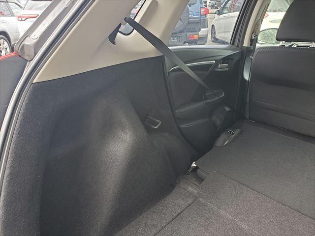 フィット 13G・F☆ホンダセンシング☆走行2.6万km☆禁煙車☆ ナビ☆Bluetooth☆ETC☆バックカメラ☆スマートキー☆プッシュスタート☆アダプティブクルーズコントロール☆衝突軽減ブレーキ☆車線逸脱抑制☆プラズマクラスター☆セキュリティアラーム☆試乗OK☆(34枚目)