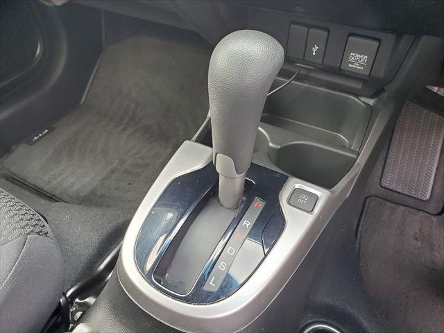 フィット 13G・F☆ホンダセンシング☆走行2.6万km☆禁煙車☆ ナビ☆Bluetooth☆ETC☆バックカメラ☆スマートキー☆プッシュスタート☆アダプティブクルーズコントロール☆衝突軽減ブレーキ☆車線逸脱抑制☆プラズマクラスター☆セキュリティアラーム☆試乗OK☆(49枚目)