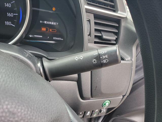 フィット 13G・F☆ホンダセンシング☆走行2.6万km☆禁煙車☆ ナビ☆Bluetooth☆ETC☆バックカメラ☆スマートキー☆プッシュスタート☆アダプティブクルーズコントロール☆衝突軽減ブレーキ☆車線逸脱抑制☆プラズマクラスター☆セキュリティアラーム☆試乗OK☆(51枚目)