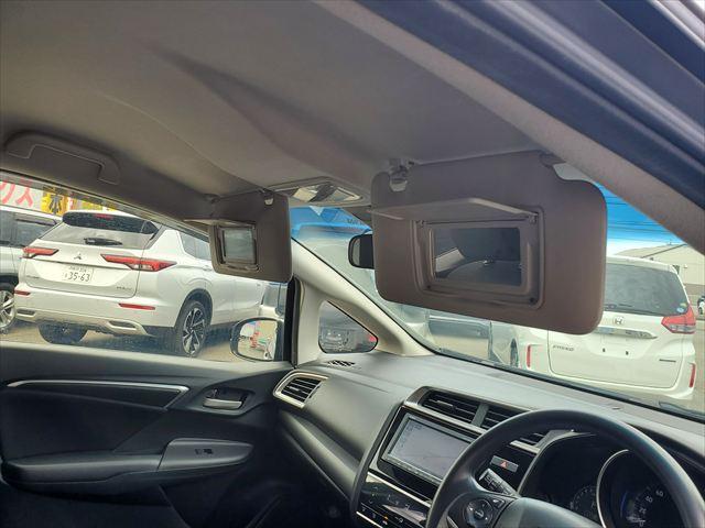 フィット 13G・F☆ホンダセンシング☆走行2.6万km☆禁煙車☆ ナビ☆Bluetooth☆ETC☆バックカメラ☆スマートキー☆プッシュスタート☆アダプティブクルーズコントロール☆衝突軽減ブレーキ☆車線逸脱抑制☆プラズマクラスター☆セキュリティアラーム☆試乗OK☆(61枚目)