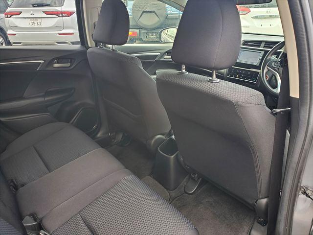 フィット 13G・F☆ホンダセンシング☆走行2.6万km☆禁煙車☆ ナビ☆Bluetooth☆ETC☆バックカメラ☆スマートキー☆プッシュスタート☆アダプティブクルーズコントロール☆衝突軽減ブレーキ☆車線逸脱抑制☆プラズマクラスター☆セキュリティアラーム☆試乗OK☆(63枚目)