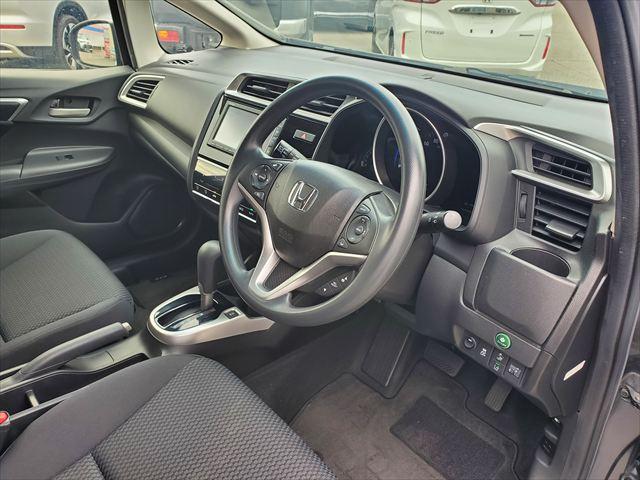 フィット 13G・F☆ホンダセンシング☆走行2.6万km☆禁煙車☆ ナビ☆Bluetooth☆ETC☆バックカメラ☆スマートキー☆プッシュスタート☆アダプティブクルーズコントロール☆衝突軽減ブレーキ☆車線逸脱抑制☆プラズマクラスター☆セキュリティアラーム☆試乗OK☆(64枚目)