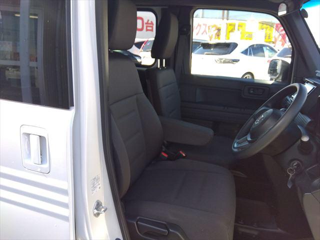 ☆☆自動車保険もフェニックスにお任せ下さい!☆☆保険のお見積もりはもちろん無料!!更新・内容変更・乗り換え手続き大歓迎です♪♪専任スタッフとお気軽に保険のお話してみませんか??気になる方はスタッフ迄