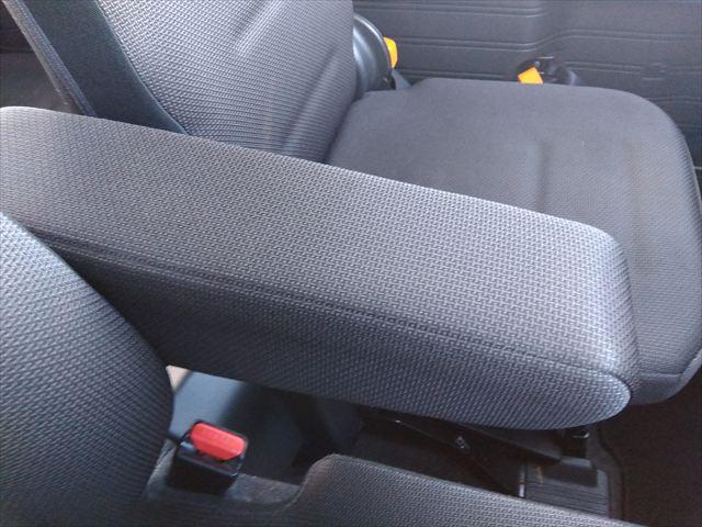 店頭で並んでいない在庫以外にも10万台以上の共通掲載在庫や全国の会員制中古自動車オークションでのオーダーもやっております!◆こだわりたいお客様の為にご希望の一台をご用意致します◆