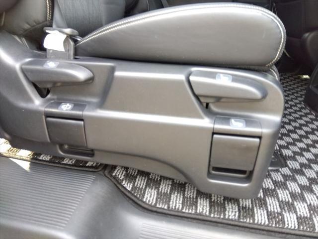 オデッセイ アブソルート・ＥＸホンダセンシング☆当店買取車☆走行３．４万　ナビ☆ＴＶ☆Ｂｌｕｅｔｏｏｔｈ☆フリップダウンモニター☆両側パワースライドドア☆ビルトインＥＴＣ☆アダプティブクルーズコントロール☆ハーフレザー☆ｉ－ＳＴＯＰ☆ローダウン車高調☆ＬＥＤライト☆試乗ＯＫ（44枚目）