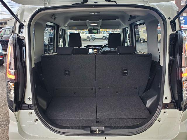 デリカＤ：２ カスタムハイブリッドＭＶ全方位カメラ付ナビパッケージ☆禁煙車　４ＷＤ☆９インチナビ☆Ｂｌｕｅｔｏｏｔｈ☆ビルトインＥＴＣ☆全方位カメラ☆両側パワースライドドア☆シートヒーター☆ヘッドアップディスプレイ☆衝突軽減ブレーキ☆ＬＥＤヘッドライト＆フォグ☆試乗ＯＫ☆（8枚目）