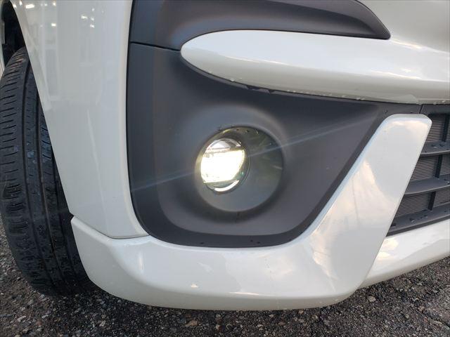 デリカＤ：２ カスタムハイブリッドＭＶ全方位カメラ付ナビパッケージ☆禁煙車　４ＷＤ☆９インチナビ☆Ｂｌｕｅｔｏｏｔｈ☆ビルトインＥＴＣ☆全方位カメラ☆両側パワースライドドア☆シートヒーター☆ヘッドアップディスプレイ☆衝突軽減ブレーキ☆ＬＥＤヘッドライト＆フォグ☆試乗ＯＫ☆（17枚目）