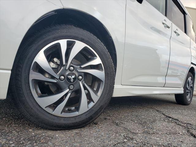 デリカＤ：２ カスタムハイブリッドＭＶ全方位カメラ付ナビパッケージ☆禁煙車　４ＷＤ☆９インチナビ☆Ｂｌｕｅｔｏｏｔｈ☆ビルトインＥＴＣ☆全方位カメラ☆両側パワースライドドア☆シートヒーター☆ヘッドアップディスプレイ☆衝突軽減ブレーキ☆ＬＥＤヘッドライト＆フォグ☆試乗ＯＫ☆（26枚目）