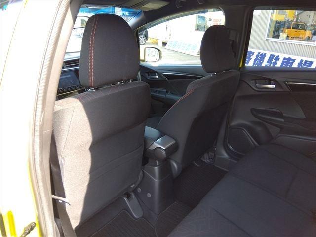 ☆８型ナビ☆ＴＶ☆Ｂｌｕｅｔｏｏｔｈ☆バックカメラ☆ＥＴＣ☆４ＷＤ☆走行８２００ｋｍ☆禁煙車☆スマートキー☆Ｐスタート☆パドルシフト☆ウィンカードアミラー☆衝突軽減ブレーキ☆ＬＥＤライト☆試乗ＯＫ☆