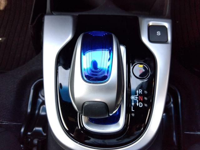 ☆☆自動車保険もフェニックスにお任せ下さい！☆☆保険のお見積もりはもちろん無料！！更新・内容変更・乗り換え手続き大歓迎です♪♪専任スタッフとお気軽に保険のお話してみませんか？？気になる方はスタッフ迄