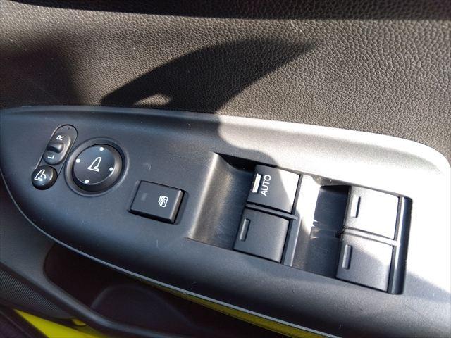 ☆８型ナビ☆ＴＶ☆Ｂｌｕｅｔｏｏｔｈ☆バックカメラ☆ＥＴＣ☆４ＷＤ☆走行８２００ｋｍ☆禁煙車☆スマートキー☆Ｐスタート☆パドルシフト☆ウィンカードアミラー☆衝突軽減ブレーキ☆ＬＥＤライト☆試乗ＯＫ☆