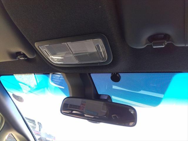 ☆８型ナビ☆ＴＶ☆Ｂｌｕｅｔｏｏｔｈ☆バックカメラ☆ＥＴＣ☆４ＷＤ☆走行８２００ｋｍ☆禁煙車☆スマートキー☆Ｐスタート☆パドルシフト☆ウィンカードアミラー☆衝突軽減ブレーキ☆ＬＥＤライト☆試乗ＯＫ☆