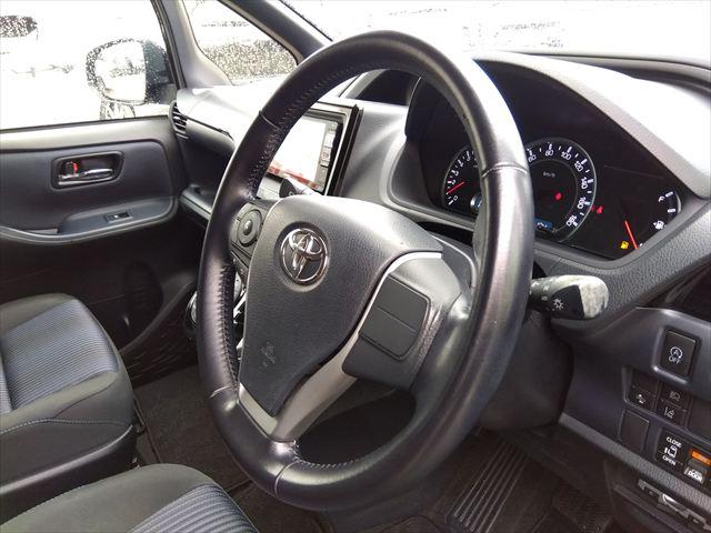 ヴォクシー ZS 煌II☆トヨタセイフティセンス☆車検令和9年11月☆ ナビ☆フリップダウンモニター☆Bluetooth☆バックカメラ☆ETC☆両側パワースライドドア☆LEDヘッドライト&フォグ☆衝突軽減ブレーキ☆車線逸脱警報☆走行5.5万km☆7人乗り☆試乗OK☆禁煙車(32枚目)