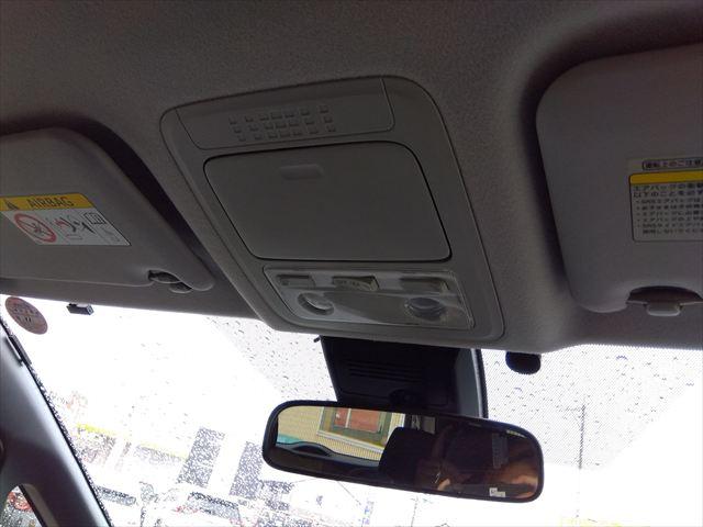 ヴォクシー ZS 煌II☆トヨタセイフティセンス☆車検令和9年11月☆ ナビ☆フリップダウンモニター☆Bluetooth☆バックカメラ☆ETC☆両側パワースライドドア☆LEDヘッドライト&フォグ☆衝突軽減ブレーキ☆車線逸脱警報☆走行5.5万km☆7人乗り☆試乗OK☆禁煙車(70枚目)