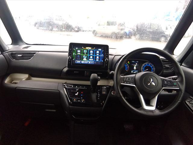 デリカミニ T プレミアム☆マイパイロット☆車検令和9年10月☆禁煙 4WD☆9インチSDナビ☆Bluetooth☆前後ドライブレコーダー☆アラウンドモニター☆両側パワースライドドア☆シートヒーター☆ステアリングヒーター☆衝突軽減ブレーキ☆LEDヘッドライト☆試乗OK☆(6枚目)