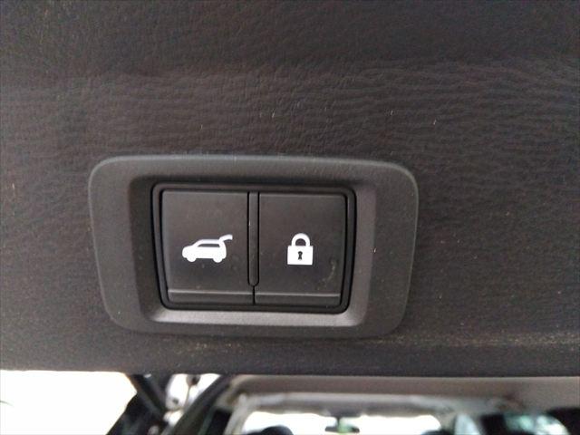 アウトランダーPHEV G☆4WD☆e-Assist☆ブラインドスポットモニター☆ 9インチナビ☆Bluetooth☆スマホ連携☆サンルーフ☆パワーシート☆ハーフレザーシート☆シートヒーター☆ステアリングヒーター☆全方位カメラ☆LEDライト☆衝突軽減ブレーキ☆試乗OK☆禁煙車☆5人乗(73枚目)