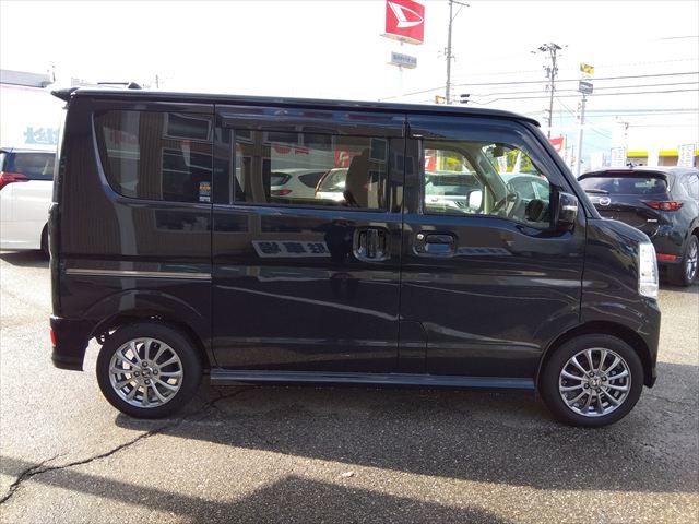 エブリイワゴン ＰＺターボスペシャル☆４ＷＤ☆車検令和９年１２月☆禁煙車☆　４ＷＤ☆ナビ☆フルセグ☆ＤＶＤ☆両側パワースライドドア☆衝突軽減ブレーキ☆リアパーキングセンサー☆オートステップ☆革調シートカバー☆リアヒーター☆ヒーテッドドアミラー☆スマートキー☆ターボ☆試乗ＯＫ☆（11枚目）