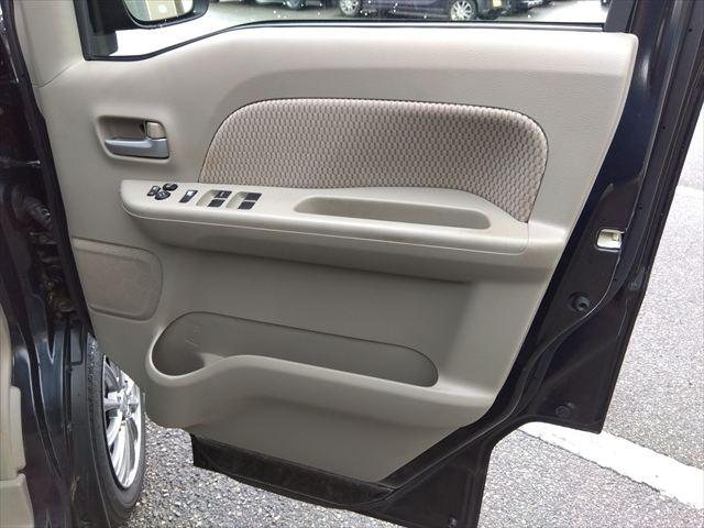 エブリイワゴン ＰＺターボスペシャル☆４ＷＤ☆車検令和９年１２月☆禁煙車☆　４ＷＤ☆ナビ☆フルセグ☆ＤＶＤ☆両側パワースライドドア☆衝突軽減ブレーキ☆リアパーキングセンサー☆オートステップ☆革調シートカバー☆リアヒーター☆ヒーテッドドアミラー☆スマートキー☆ターボ☆試乗ＯＫ☆（67枚目）