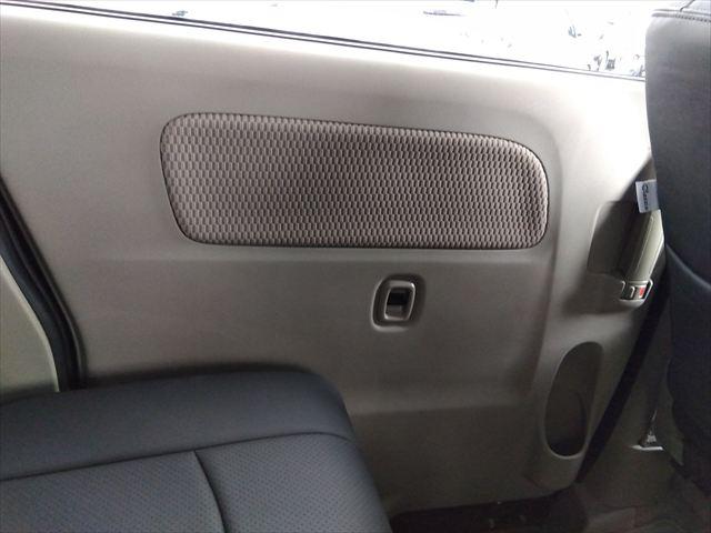 エブリイワゴン ＰＺターボスペシャル☆４ＷＤ☆車検令和９年１２月☆禁煙車☆　４ＷＤ☆ナビ☆フルセグ☆ＤＶＤ☆両側パワースライドドア☆衝突軽減ブレーキ☆リアパーキングセンサー☆オートステップ☆革調シートカバー☆リアヒーター☆ヒーテッドドアミラー☆スマートキー☆ターボ☆試乗ＯＫ☆（71枚目）