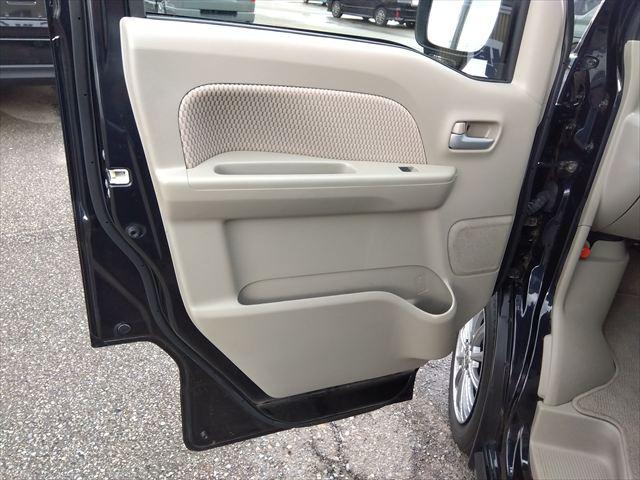 エブリイワゴン ＰＺターボスペシャル☆４ＷＤ☆車検令和９年１２月☆禁煙車☆　４ＷＤ☆ナビ☆フルセグ☆ＤＶＤ☆両側パワースライドドア☆衝突軽減ブレーキ☆リアパーキングセンサー☆オートステップ☆革調シートカバー☆リアヒーター☆ヒーテッドドアミラー☆スマートキー☆ターボ☆試乗ＯＫ☆（73枚目）