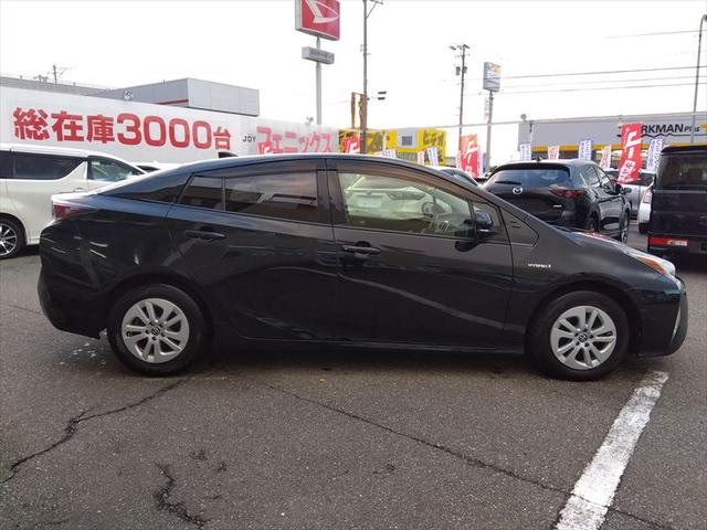 ナビ☆Ｂｌｕｅｔｏｏｔｈ☆バックカメラ☆ビルトインＥＴＣ☆衝突軽減ブレーキ☆レーンデパーチャーアラート☆レーダークルーズコントロール☆ＬＥＤヘッドライト☆ＬＥＤフォグ☆オートライト☆試乗ＯＫ☆禁煙車☆