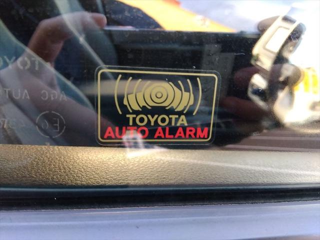 ☆安心とく１０パック☆納車前にＯＩＬ・ＢＴ・ワイパー交換！その他ＬＥＤミニライト・パンク修理剤・工具セット・ブースターケーブル・作業用手袋を付属！さらに消臭抗菌施工を致します♪気になる方はスタッフ迄