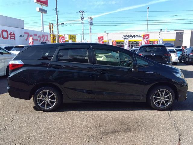 シャトル ハイブリッドX ホンダセンシング☆走行4.3万km☆ 4WD☆8インチナビ☆Bluetooth☆CarPlay☆ドライブレコーダー☆ETC☆シートヒーター☆エンジンスターター☆衝突軽減ブレーキ☆LEDヘッドライト☆ハーフレザーシート☆試乗OK☆禁煙車☆(14枚目)