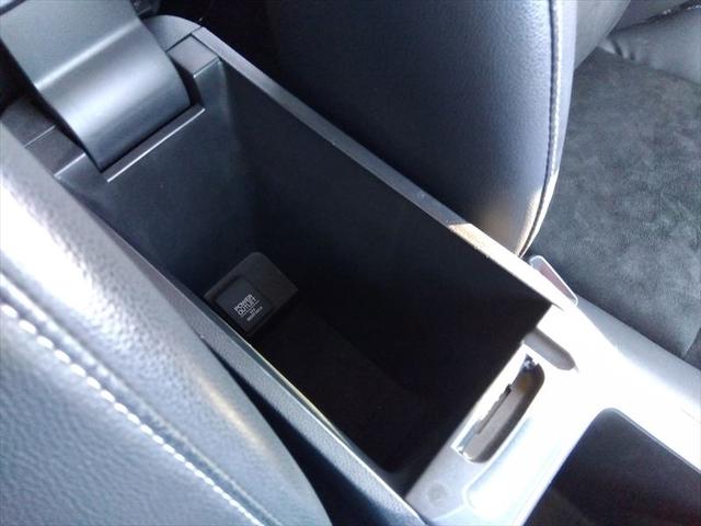 シャトル ハイブリッドX ホンダセンシング☆走行4.3万km☆ 4WD☆8インチナビ☆Bluetooth☆CarPlay☆ドライブレコーダー☆ETC☆シートヒーター☆エンジンスターター☆衝突軽減ブレーキ☆LEDヘッドライト☆ハーフレザーシート☆試乗OK☆禁煙車☆(55枚目)