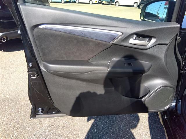 シャトル ハイブリッドX ホンダセンシング☆走行4.3万km☆ 4WD☆8インチナビ☆Bluetooth☆CarPlay☆ドライブレコーダー☆ETC☆シートヒーター☆エンジンスターター☆衝突軽減ブレーキ☆LEDヘッドライト☆ハーフレザーシート☆試乗OK☆禁煙車☆(70枚目)