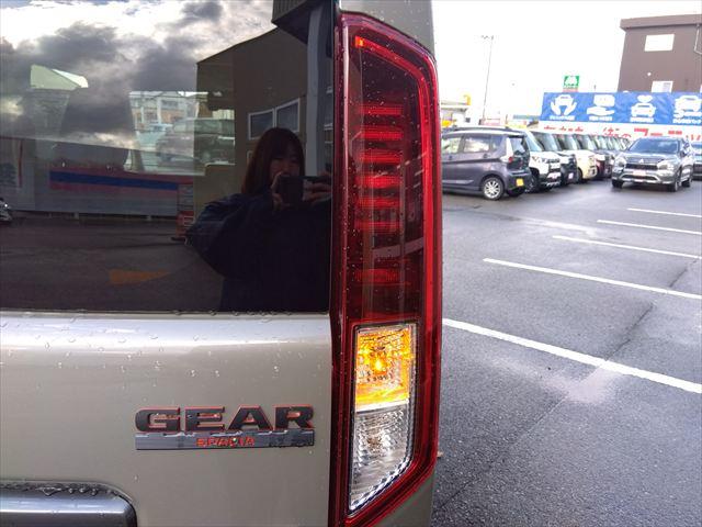 スペーシアギア ハイブリッドXZ ターボ☆デュアルセンサーブレーキサポート☆ 9インチナビ☆Bluetooth☆CarPlay☆AndroidAuto☆ビルトインETC2.0☆前後ドラレコ☆全方位モニター☆シートヒーター☆ステアリングヒーター☆両側パワースライドドア☆試乗OK☆(16枚目)