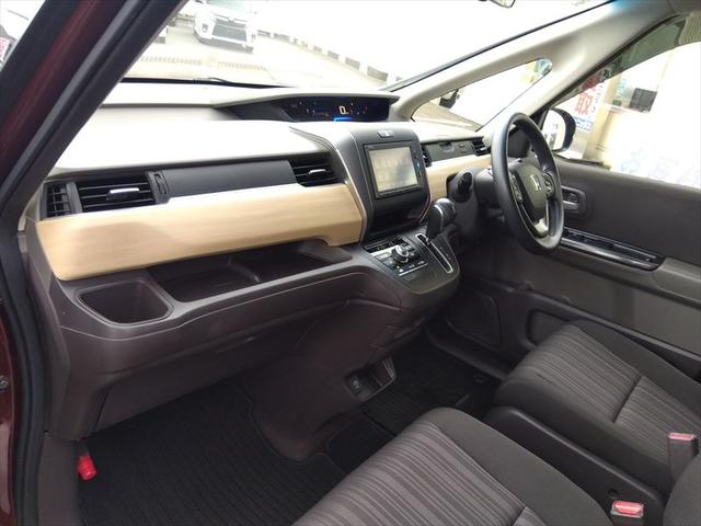 フリード Ｇ・ホンダセンシング☆禁煙車☆走行５．６万ｋｍ☆ナビ☆ＴＶ☆　純正ナビ☆ＴＶ☆Ｂｌｕｅｔｏｏｔｈ☆ビルトインＥＴＣ☆バックカメラ☆両側パワースライドドア☆ホンダセンシング☆アダプティブクルーズコントロール☆ヒーテッドドアミラー☆横滑り防止☆スマートキー☆試乗ＯＫ（6枚目）