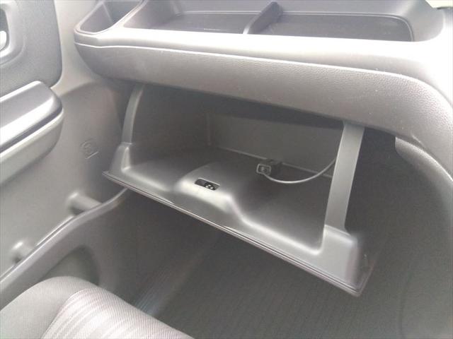 フリード Ｇ・ホンダセンシング☆禁煙車☆走行５．６万ｋｍ☆ナビ☆ＴＶ☆　純正ナビ☆ＴＶ☆Ｂｌｕｅｔｏｏｔｈ☆ビルトインＥＴＣ☆バックカメラ☆両側パワースライドドア☆ホンダセンシング☆アダプティブクルーズコントロール☆ヒーテッドドアミラー☆横滑り防止☆スマートキー☆試乗ＯＫ（21枚目）