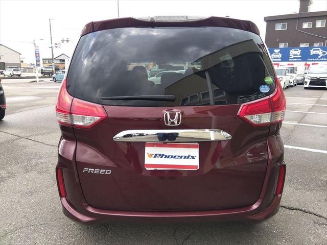 フリード Ｇ・ホンダセンシング☆禁煙車☆走行５．６万ｋｍ☆ナビ☆ＴＶ☆　純正ナビ☆ＴＶ☆Ｂｌｕｅｔｏｏｔｈ☆ビルトインＥＴＣ☆バックカメラ☆両側パワースライドドア☆ホンダセンシング☆アダプティブクルーズコントロール☆ヒーテッドドアミラー☆横滑り防止☆スマートキー☆試乗ＯＫ（39枚目）