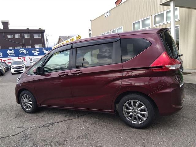 フリード Ｇ・ホンダセンシング☆禁煙車☆走行５．６万ｋｍ☆ナビ☆ＴＶ☆　純正ナビ☆ＴＶ☆Ｂｌｕｅｔｏｏｔｈ☆ビルトインＥＴＣ☆バックカメラ☆両側パワースライドドア☆ホンダセンシング☆アダプティブクルーズコントロール☆ヒーテッドドアミラー☆横滑り防止☆スマートキー☆試乗ＯＫ（41枚目）