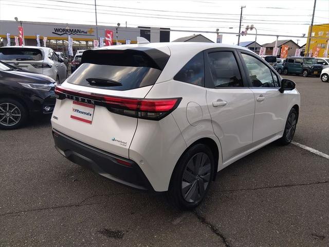 ノート Ｘ　ＦＯＵＲ☆禁煙車☆ナビ☆ＴＶ☆プロパイロット☆４ＷＤ☆　純正９型ナビ☆フルセグＴＶＢｌｕｅｔｏｏｔｈ☆ＵＳＢ接続☆プロパイロット☆４ＷＤ☆エマージェンシーブレーキ☆アダプティブクルーズコントロール☆アラウンドビューモニター☆デジタルインナーミラー☆試乗ＯＫ（4枚目）