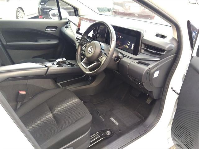 ノート Ｘ　ＦＯＵＲ☆禁煙車☆ナビ☆ＴＶ☆プロパイロット☆４ＷＤ☆　純正９型ナビ☆フルセグＴＶＢｌｕｅｔｏｏｔｈ☆ＵＳＢ接続☆プロパイロット☆４ＷＤ☆エマージェンシーブレーキ☆アダプティブクルーズコントロール☆アラウンドビューモニター☆デジタルインナーミラー☆試乗ＯＫ（70枚目）