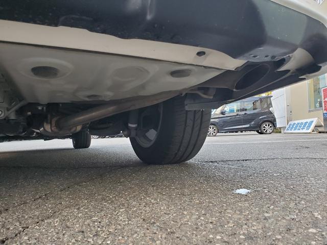 エスティマハイブリッド アエラス　プレミアム☆ガラスルーフ☆トヨタセーフティセンス☆　４ＷＤ☆９インチナビ☆Ｂｌｕｅｔｏｏｔｈ☆後席モニター☆バックカメラ☆ビルトインＥＴＣ２．０☆両側パワースライドドア☆パワーバックドア☆ＴＲＤフロントスポイラー☆衝突軽減ブレーキ☆試乗ＯＫ☆禁煙車☆（31枚目）