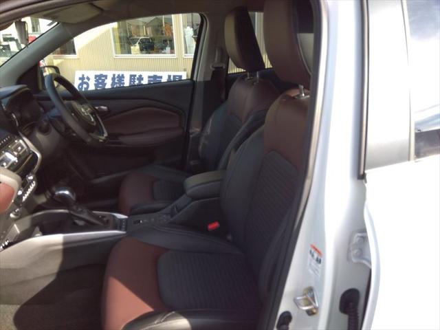 フロンクス ベースグレード☆スズキセーフティサポートＩＩ☆走行２６ｋｍ☆　４ＷＤ☆９インチナビ☆ＡｎｄｒｏｉｄＡｕｔｏ☆ＣａｒＰｌａｙ☆全方位モニター☆パーキングセンサー☆Ｗシートヒーター☆置くだけ充電☆ヘッドアップディスプレイ☆クルーズコントロール☆ＢＭＳ☆禁煙車☆（5枚目）