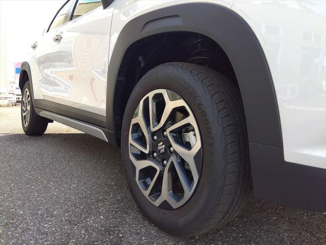 フロンクス ベースグレード☆スズキセーフティサポートＩＩ☆走行２６ｋｍ☆　４ＷＤ☆９インチナビ☆ＡｎｄｒｏｉｄＡｕｔｏ☆ＣａｒＰｌａｙ☆全方位モニター☆パーキングセンサー☆Ｗシートヒーター☆置くだけ充電☆ヘッドアップディスプレイ☆クルーズコントロール☆ＢＭＳ☆禁煙車☆（15枚目）