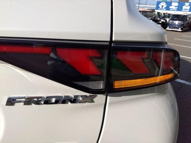 フロンクス ベースグレード☆スズキセーフティサポートＩＩ☆走行２６ｋｍ☆　４ＷＤ☆９インチナビ☆ＡｎｄｒｏｉｄＡｕｔｏ☆ＣａｒＰｌａｙ☆全方位モニター☆パーキングセンサー☆Ｗシートヒーター☆置くだけ充電☆ヘッドアップディスプレイ☆クルーズコントロール☆ＢＭＳ☆禁煙車☆（19枚目）