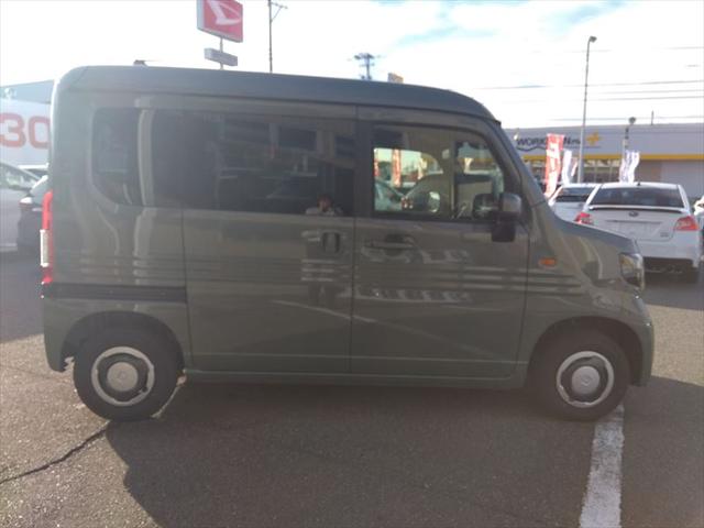 N-VAN ファン・ターボ☆ホンダセンシング☆登録済み未使用車☆ LEDヘッドライト☆LEDフォグランプ☆スマートキー☆プッシュスタート☆リアソナーセンサー☆衝突軽減ブレーキ☆前後誤発進抑制機能☆路外逸脱抑制機能☆アダプティブクルーズコントロール☆オートハイビーム☆(9枚目)