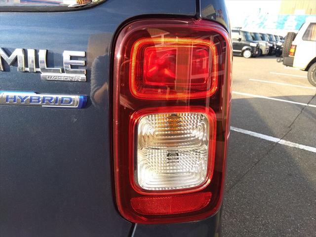 ワゴンＲスマイル ハイブリッドＸ☆スズキセーフティサポート☆禁煙車☆　８インチナビ☆Ｂｌｕｅｔｏｏｔｈ☆全方位カメラ☆シートヒーター☆ＬＥＤヘッドライト☆ＥＴＣ☆両側パワースライドドア☆スマートキー☆プッシュスタート☆純正オプションエアロ☆衝突軽減ブレーキ☆試乗ＯＫ☆（18枚目）