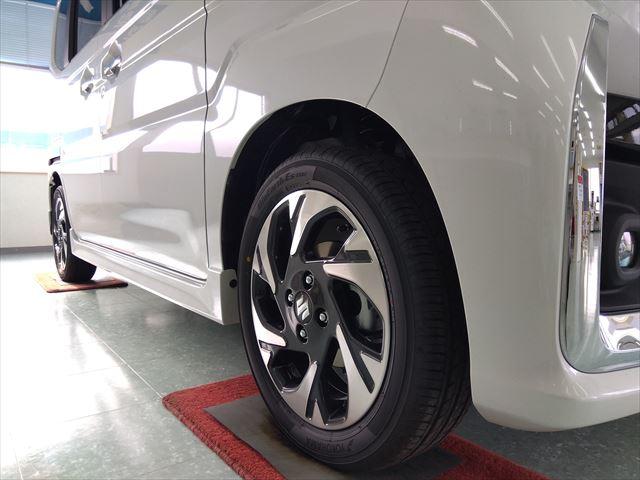 スペーシアカスタム ハイブリッドＸＳターボ☆デュアルセンサーブレーキ☆未使用車☆　４ＷＤ☆ターボ☆全方位モニター付メモリーナビ☆スマホ連携☆パーキングセンサー☆両側パワースライドドア☆シートヒーター☆ステアリングヒーター☆ＬＥＤヘッドライト＆フォグ☆アダプディブクルーズコントロール（18枚目）