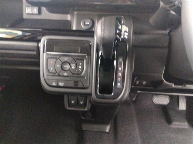 スペーシアカスタム ハイブリッドＸＳターボ☆デュアルセンサーブレーキ☆未使用車☆　４ＷＤ☆ターボ☆全方位モニター付メモリーナビ☆スマホ連携☆パーキングセンサー☆両側パワースライドドア☆シートヒーター☆ステアリングヒーター☆ＬＥＤヘッドライト＆フォグ☆アダプディブクルーズコントロール（21枚目）